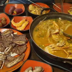 금포나루 원조돌게탕 리뷰 사진
