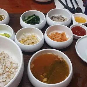 이스트빌리지 사진