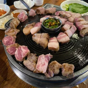 돈주는남자 사진