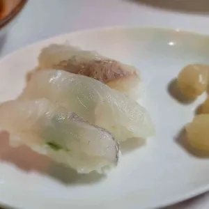 팔각정횟집 사진