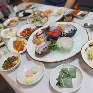 팔각정횟집 사진