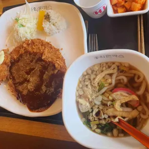 홍익돈까스 사진