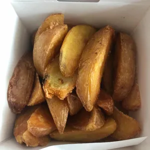교촌치킨 사진