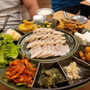 청주왕족발 사진
