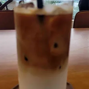 아주르봄 사진