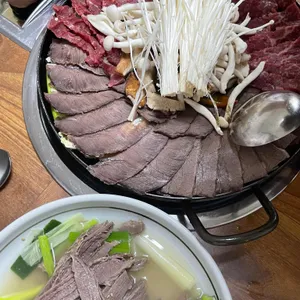 한우곰탕 리뷰 사진