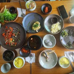 흔들바위 사진