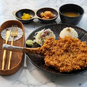 유미돈 사진