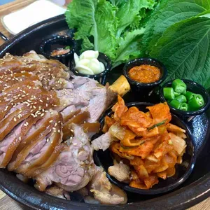 성화왕족발 사진