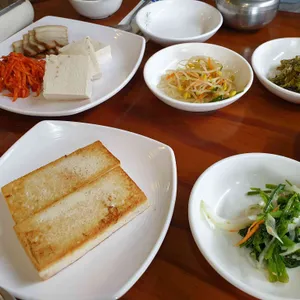 맷돌로만 사진