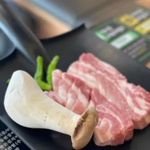 하면돼지 사진