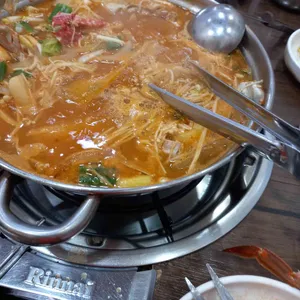 충남서산집 사진