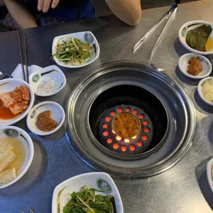 연탄과친한돼지 사진