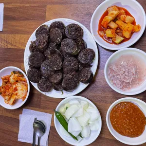 제주순대국밥 사진
