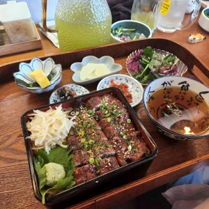 비단옥 사진