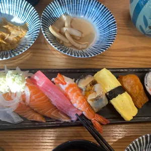 상무초밥 사진