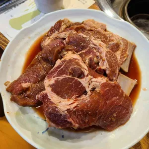 오금버드나무집 사진