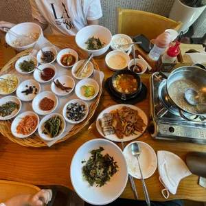 장수촌 순두부보리밥 사진