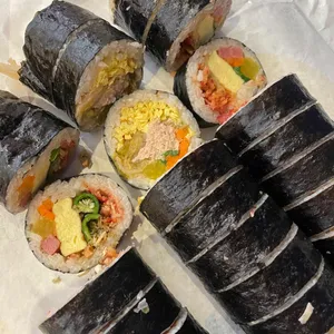 청담동마녀김밥 사진