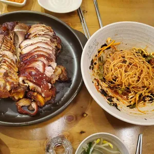 족발야시장 사진