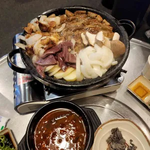 토바기 한우곱창 사진