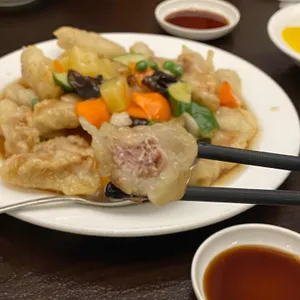 지동관 사진