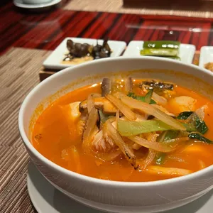 홍연 리뷰 사진