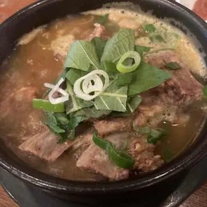 옹달샘 합정감자탕 사진