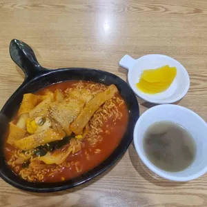 둥이네떡볶이&김밥 사진