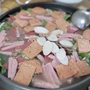 엘에이 햄많은부대찌개 사진