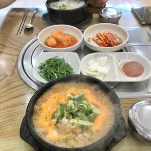 권구성순대국밥 사진