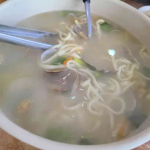 영흥도바지락해물칼국수 사진