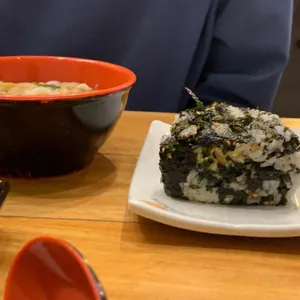 오니기리와 이규동 사진