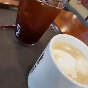 탐앤탐스 사진