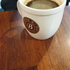 비아이빈 사진