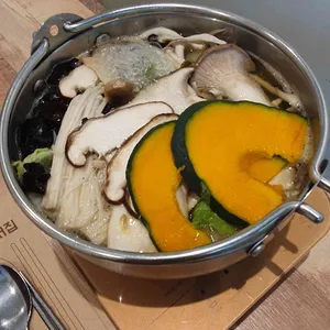 솥 사진