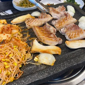 먹고을삼겹살 사진