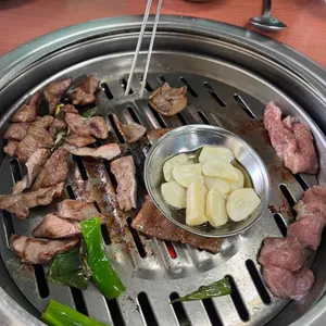 신사돼지뽈집 리뷰 사진