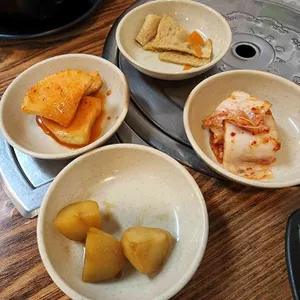 청운음식점 사진