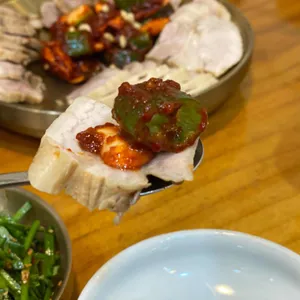 비학산 보리밥생칼국수 리뷰 사진