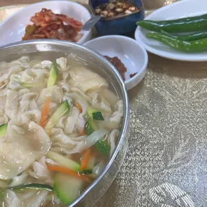 미가칼국수 사진