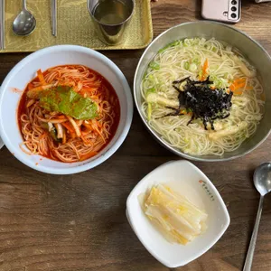 망향비빔국수 사진