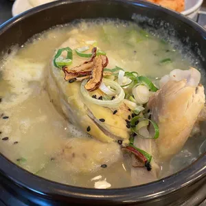 토속 상황 삼계탕 사진
