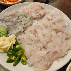 대찬횟집 사진