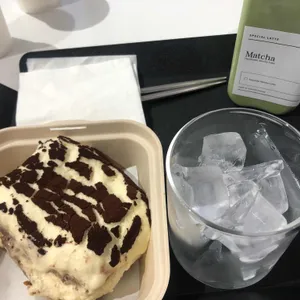 셀렉티드마롱 리뷰 사진