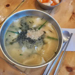 금오산풀하우스 사진