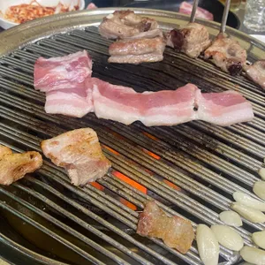 왕대박숯불갈비 사진
