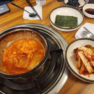 순두부와 삼겹살 사진