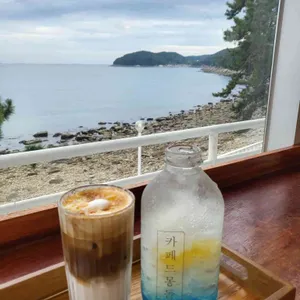 카페드몽돌 사진