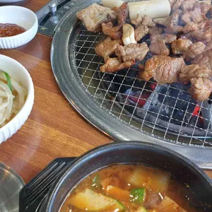 꽃숯갈비 사진